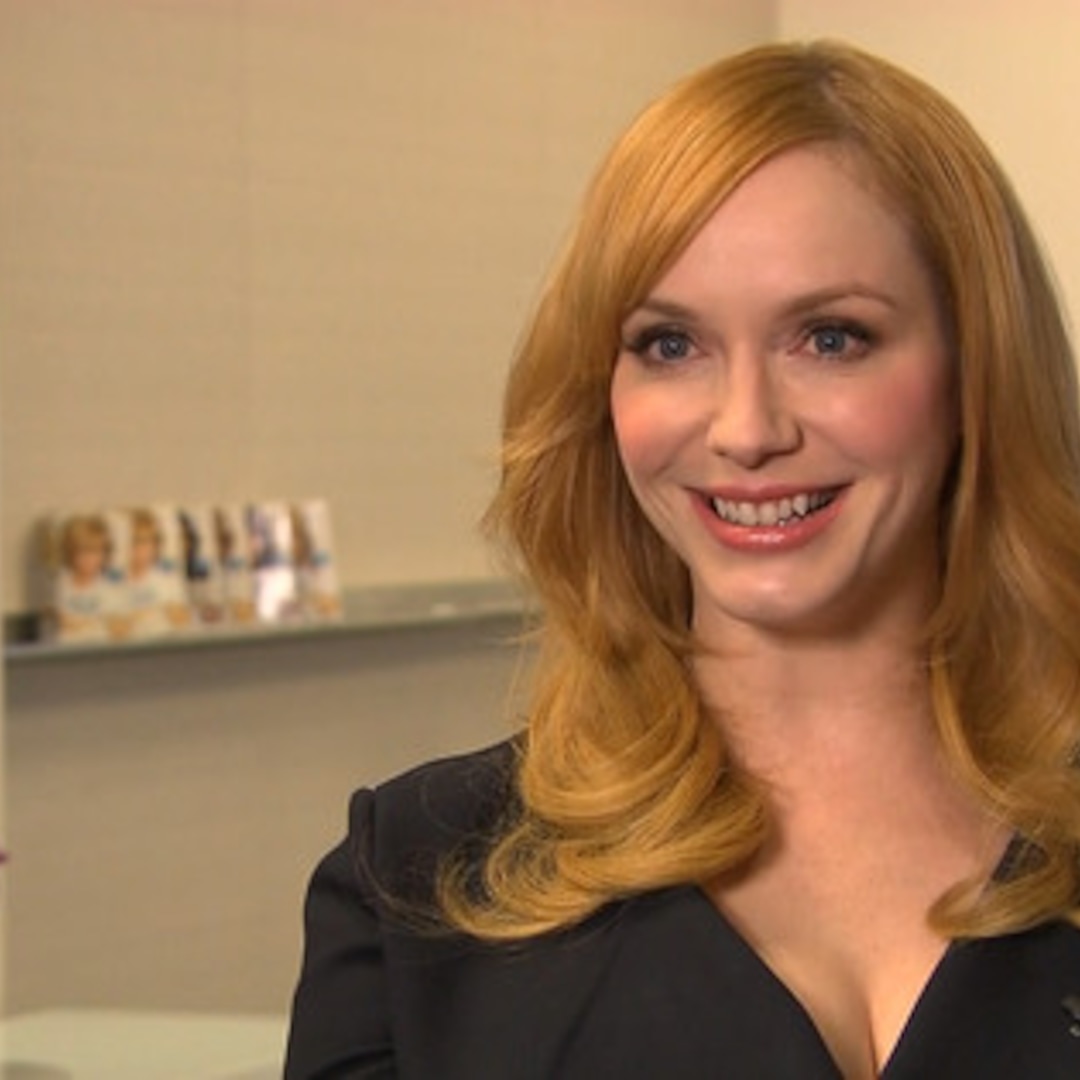 Christina Hendricks Goes From Redhead To Blonde E Online